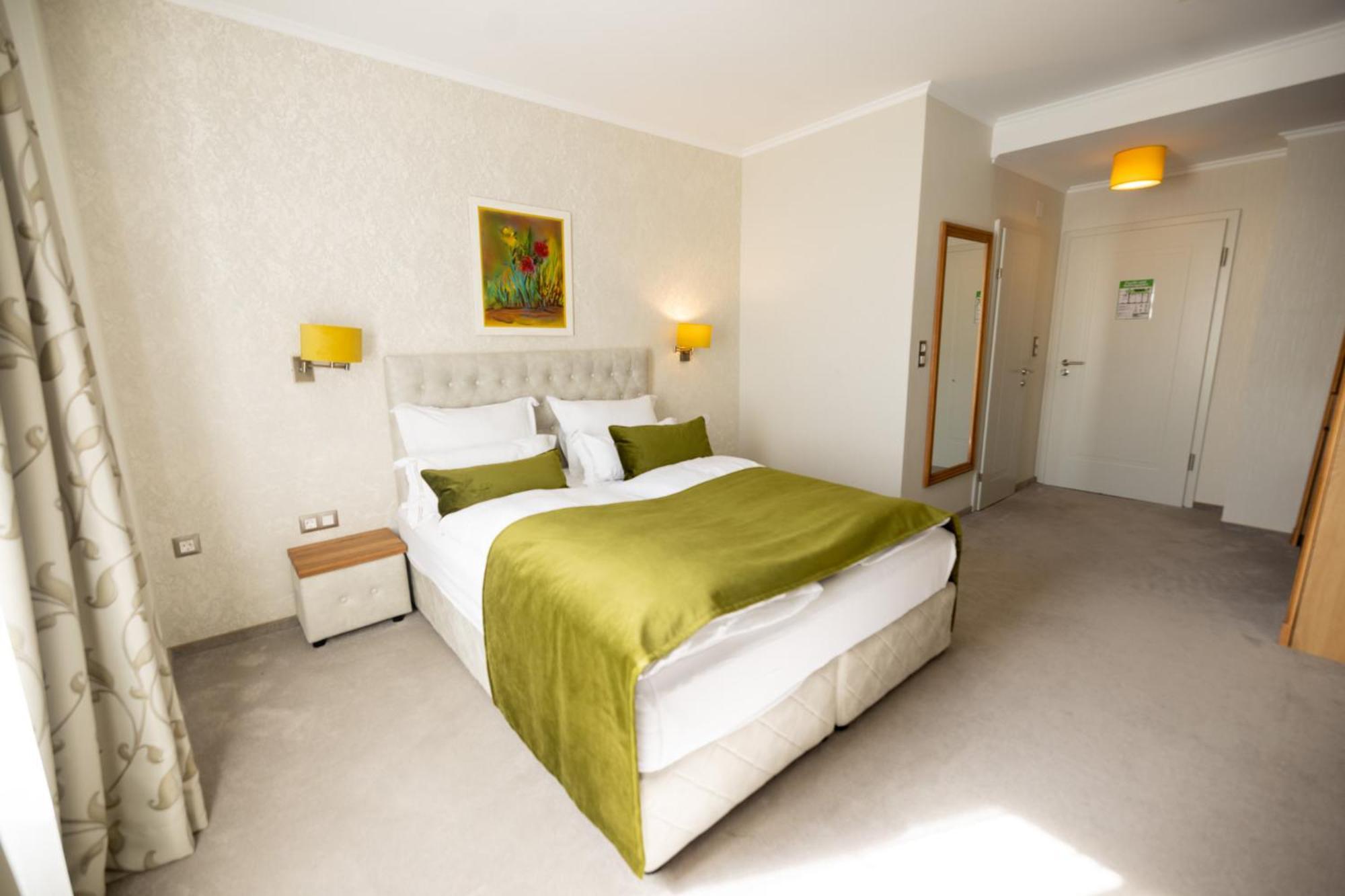 Hotel Radetzky Sankt Gilgen Buitenkant foto