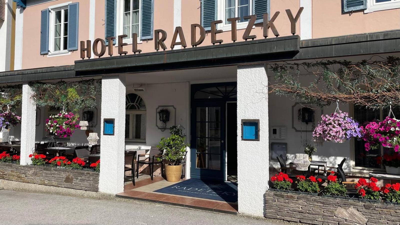 Hotel Radetzky Sankt Gilgen Buitenkant foto