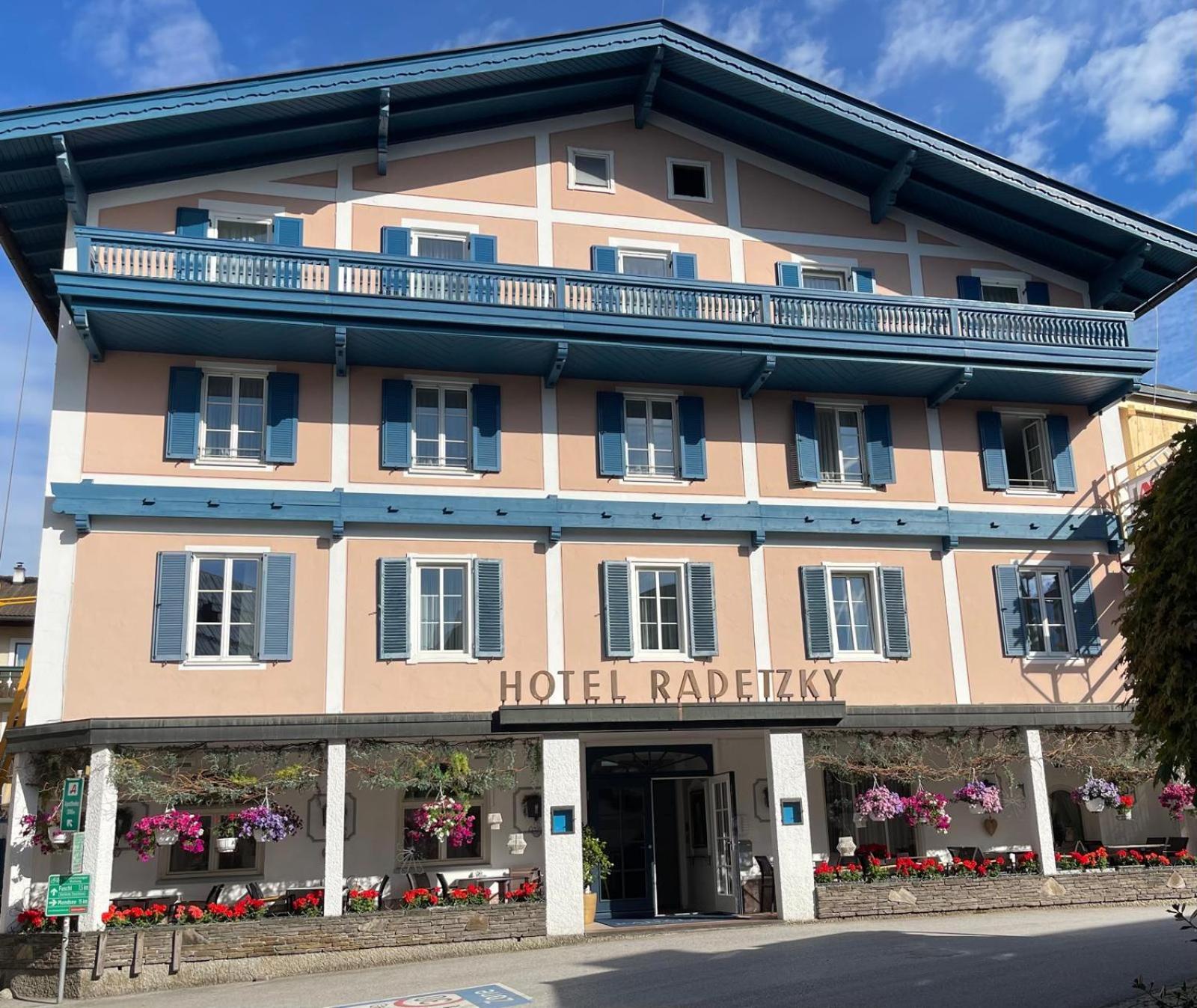Hotel Radetzky Sankt Gilgen Buitenkant foto